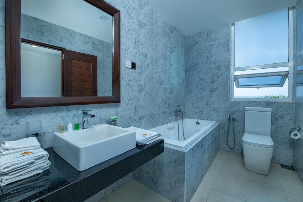 Grand Samudra Hotel تانجالي المظهر الخارجي الصورة
